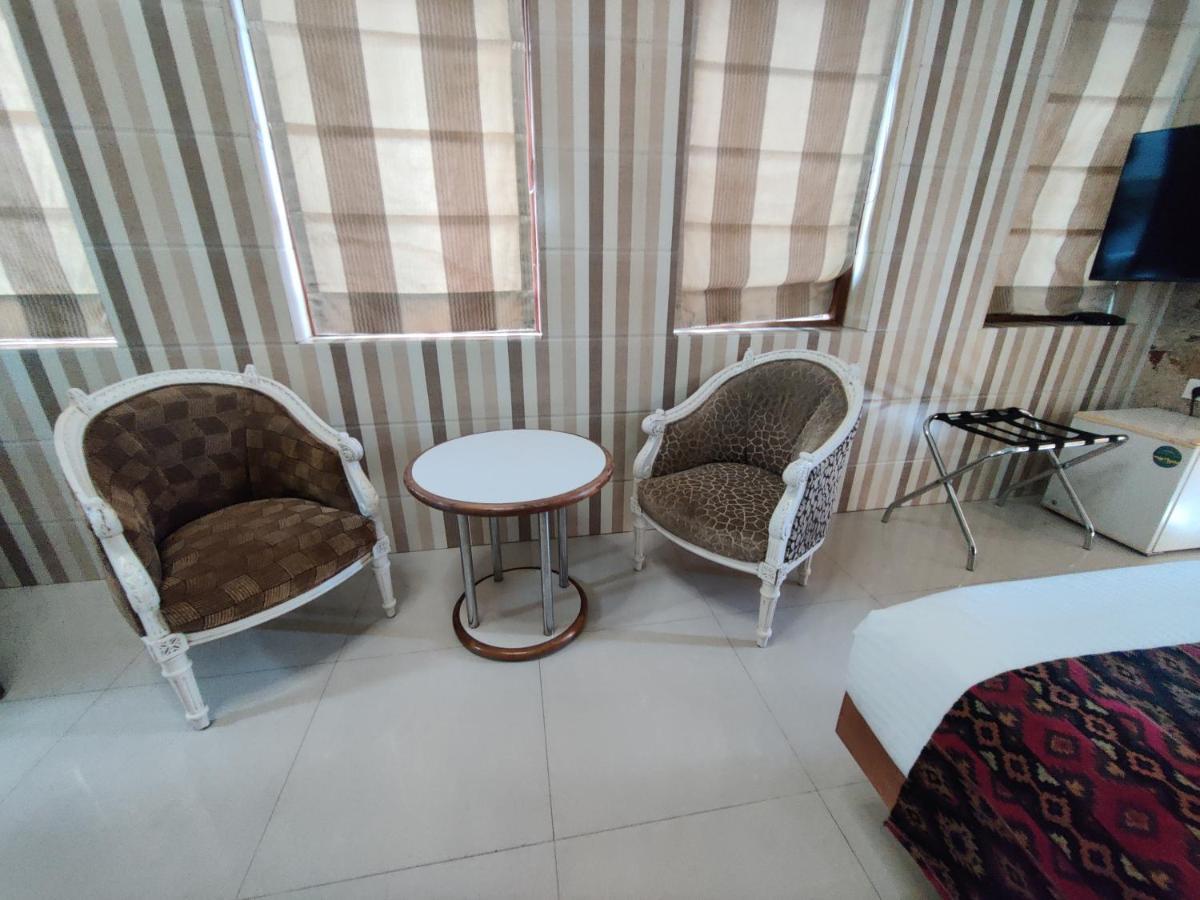 Capital Hotel 孟买 外观 照片